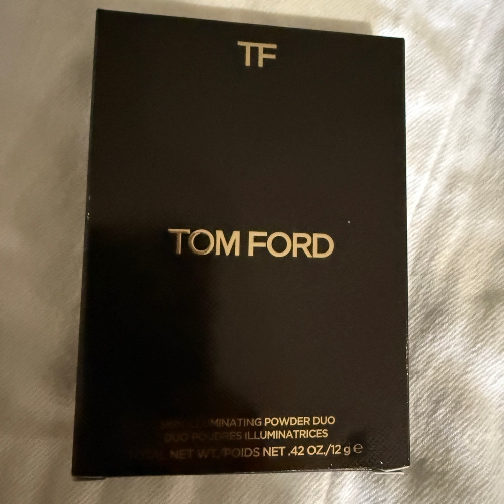 Tom Ford Black and Gold Powder Duo
